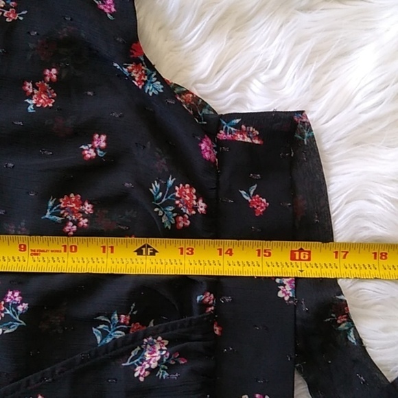Forever 21 Contemporary Sheer Floral Cropped Kimono Sleeve Top Size - S - Picture 10 of 11